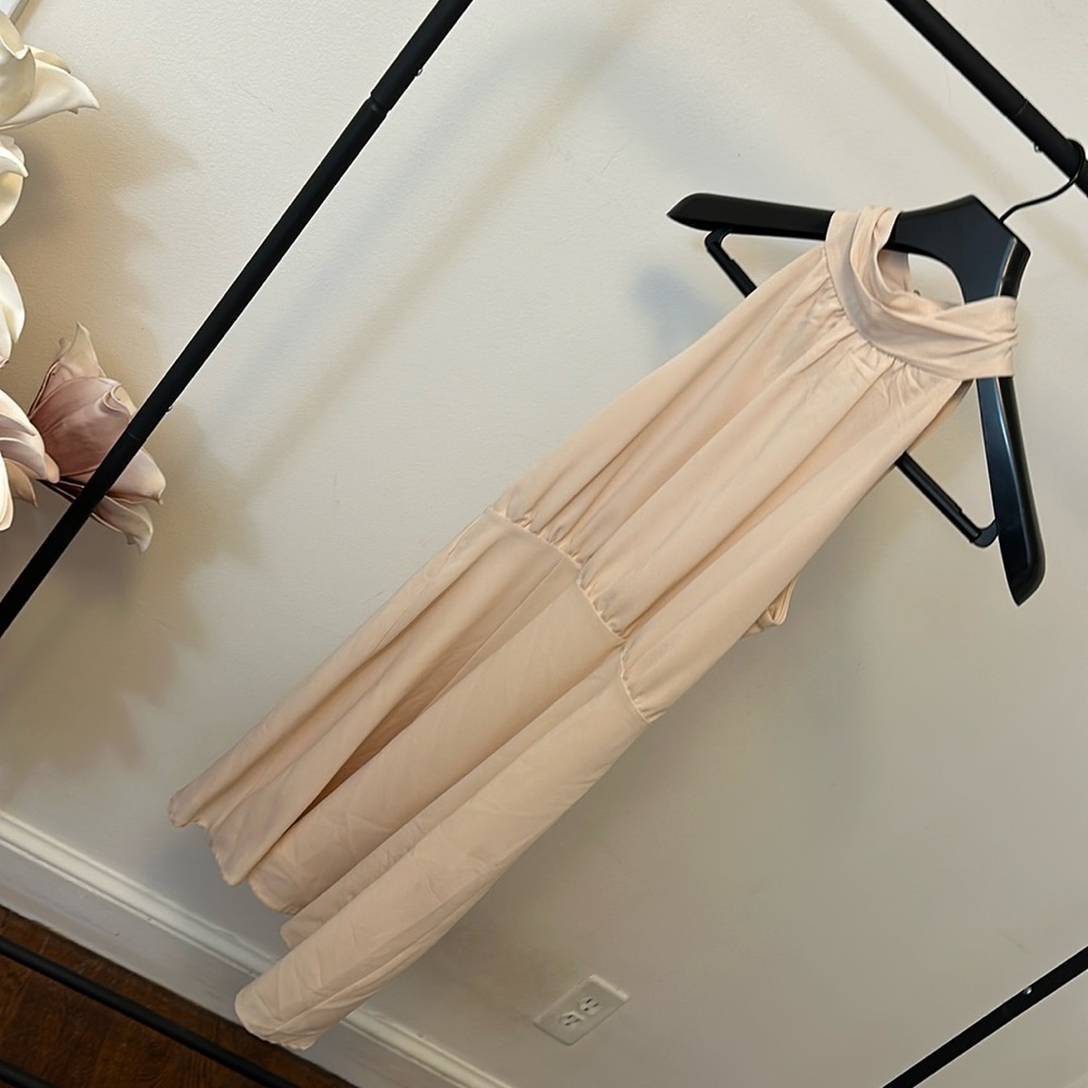 Cream keyhole dress